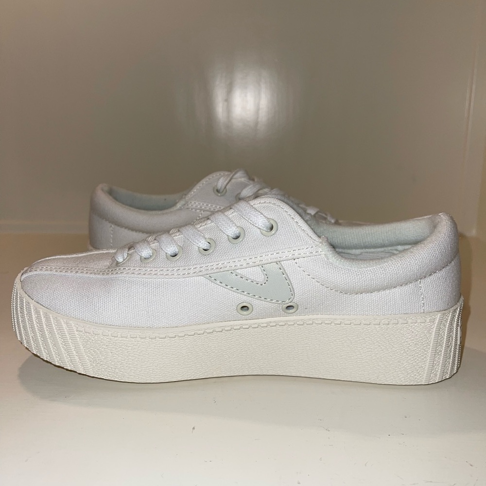 *TRETORN Women's Nylite Plus Canvas Sneakers
5.5 

Originally $75.00